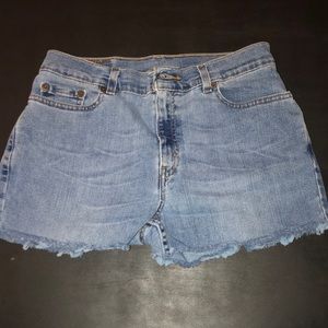 Levi Jean Shorts